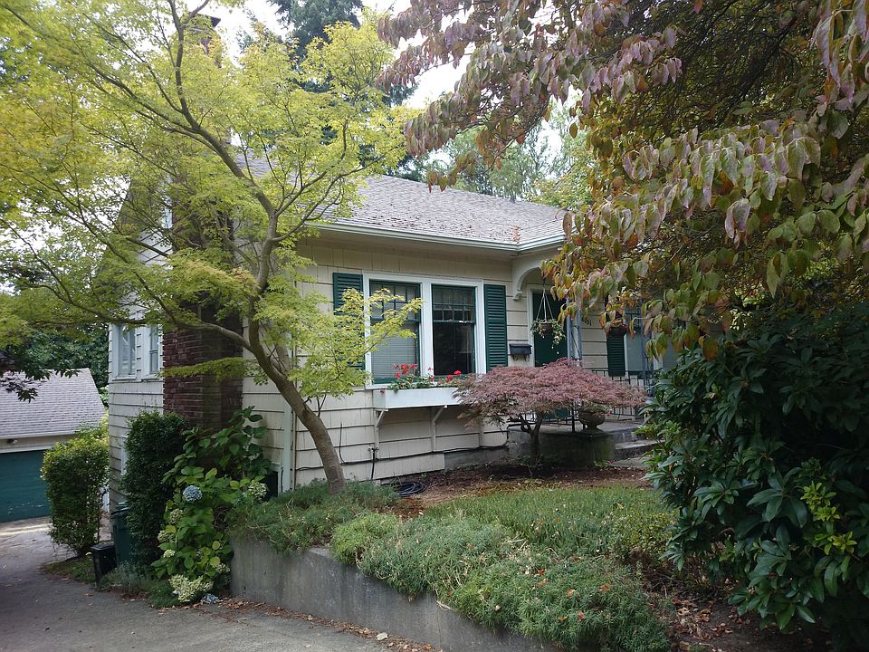 2nd image of 6051 28th Ave NE