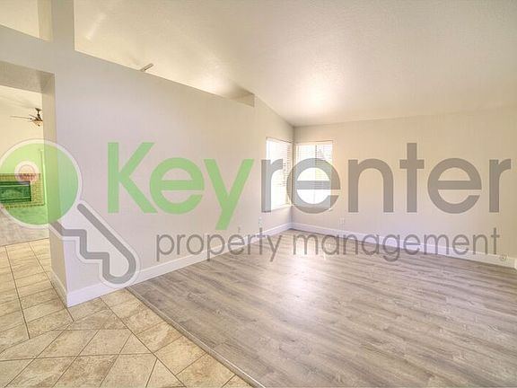 3rd image of 5627 Terrace Dr