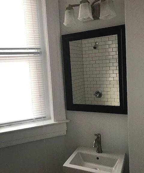 223 W Hill St #1 — Photo 7