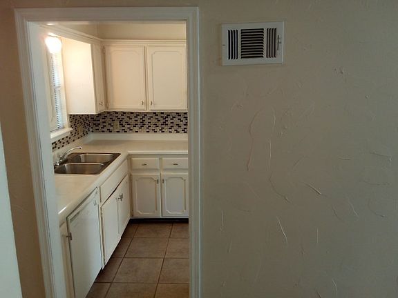 2nd image of 301 Hal Muldrow Dr APT 1204