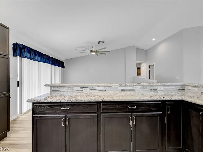 8863 Haviland Rd — Photo 17