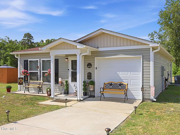 2nd image of 2216 Cotton Drive