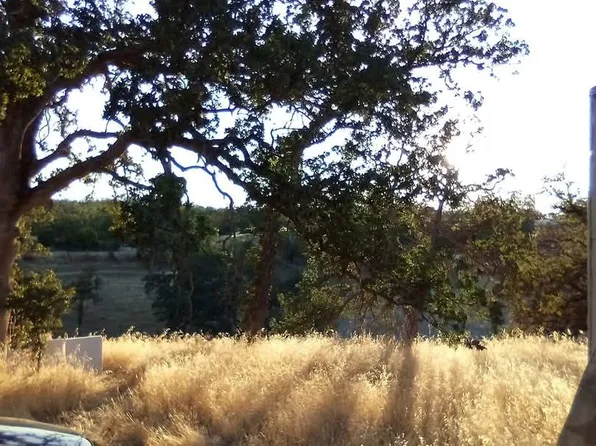 17065 Fawn Ln, Corning, CA 96021