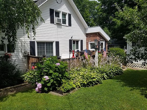 2nd image of 6963 Wesley Ave