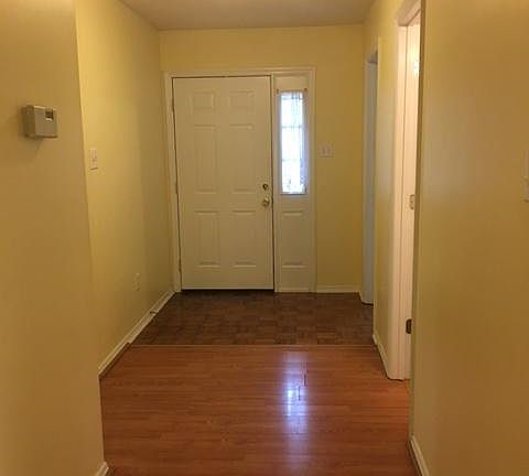 3rd image of 1017 Brittany Deanne Ln