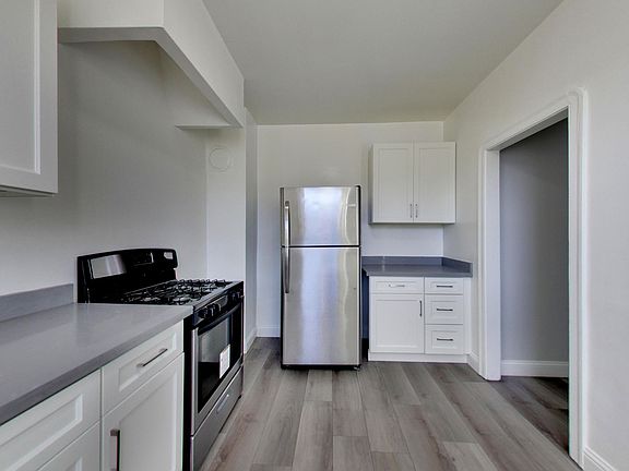 5th image of 2684 73rd Ave #5