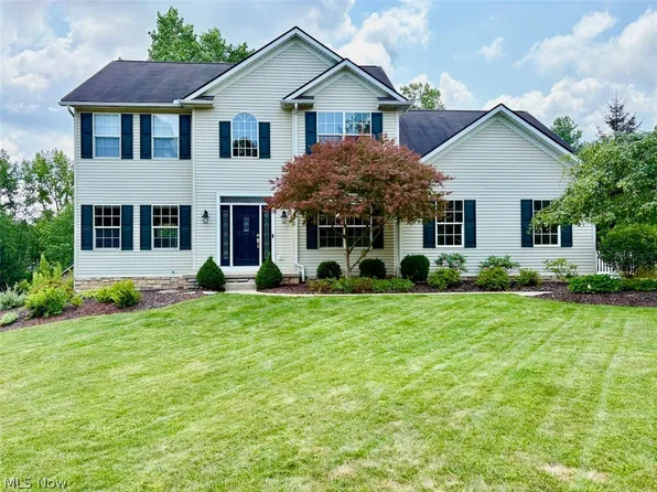 266 Ruby Ln, Streetsboro, OH 44241