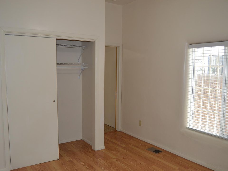 2nd image of 305 Girard Blvd SE #A
