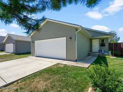 32385 N 10th Ave, Spirit Lake, ID, 83869
