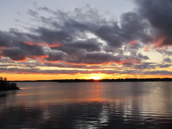 624 S Lake St, Cadillac, MI 49601