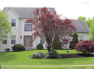 2434 Anneto Dr, Pottstown, PA 19464