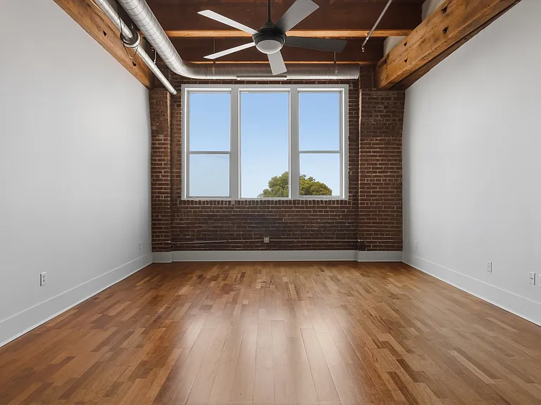 420 S Front St #407 — Photo 5