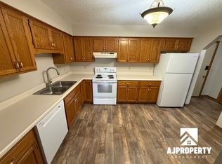1300 E Keystone Dr APT 3, Brandon, SD 57005