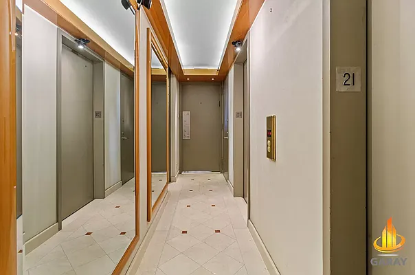 Rented by JSG Realty Corp | media 17