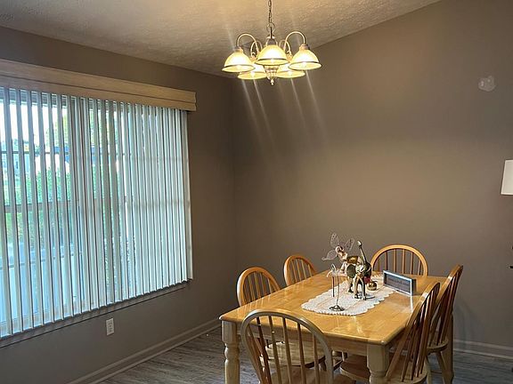 5th image of 1165 Jefferson Oaks Ct Unit 47