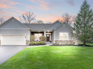 3424 Long Shadow Dr, Baldwinsville, NY 13027