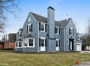 445 Lakeside Manor Rd, Highland Park, IL 60035