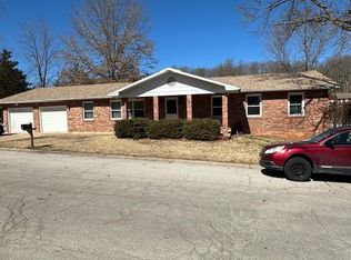 400 Birch Ln, Waynesville, MO 65583
