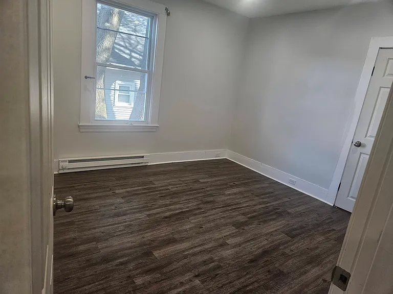 71 Bellevue Ave — Photo 3