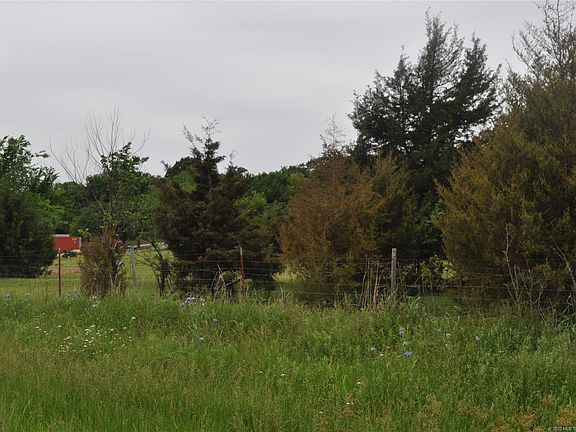 5th image of 120 Hanna Gwin Dr