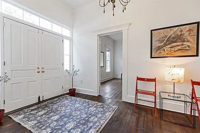 3 bed, 3.5 bath, 2160 sqft, $2,250 — Photo 4