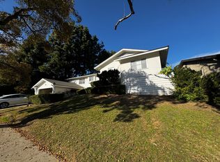 2332 Hillhurst Ave, Los Angeles, CA 90027