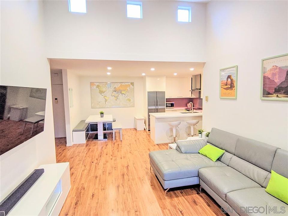 1st image of 1885 Diamond St #321