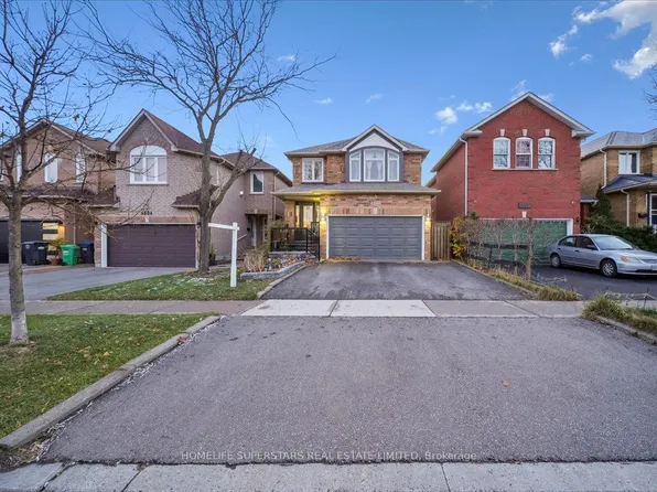 4806 Rosebush Rd, Mississauga, ON L5M 5N1