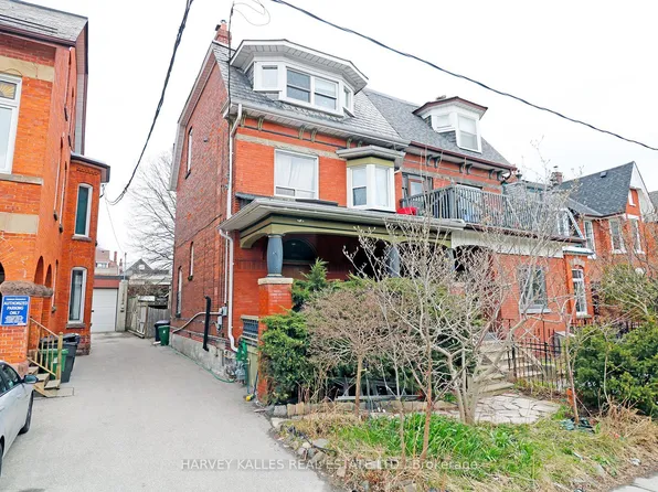 39 Macdonell Ave #1, Toronto, ON M6R 2A3