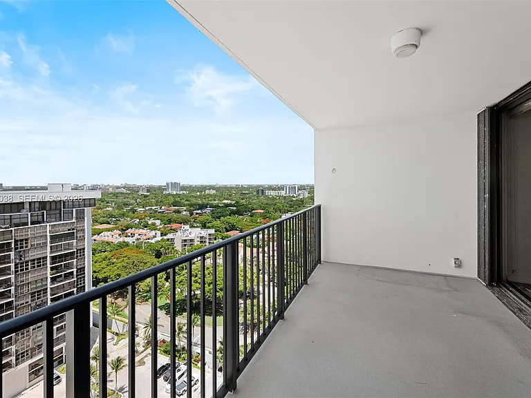 1901 Brickell Ave #B2004 — Photo 14