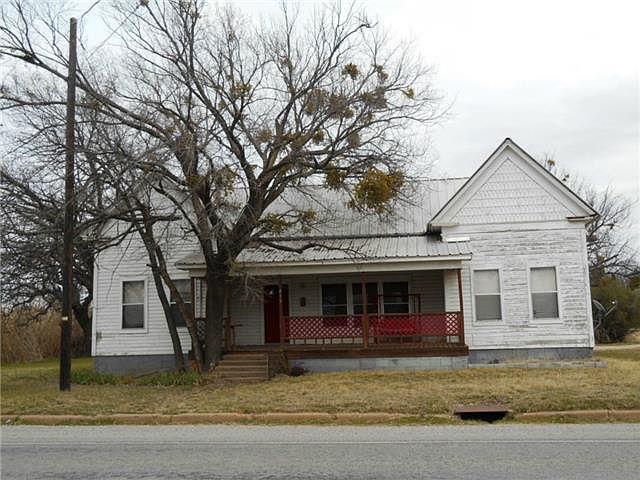 1st image of 415 N Seaman St