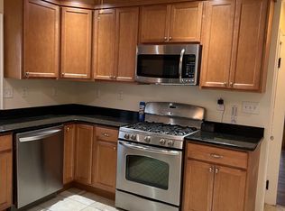 39 7th St #1, Medford, MA 02155