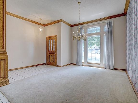 5th image of 2501 SW 125th St