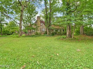 1230 Deep Draw Rd, Crossville, TN 38555