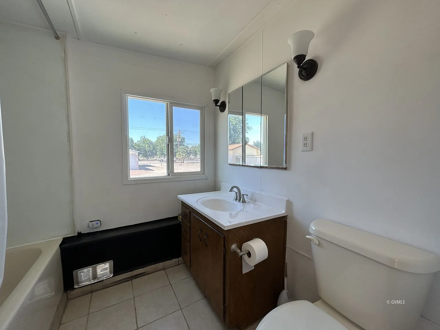 1 bed, 1.0 bath, 544 sqft, $1,200 — Photo 4