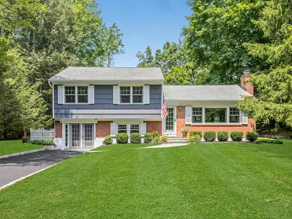 61 Oak Rd, Katonah, NY 10536