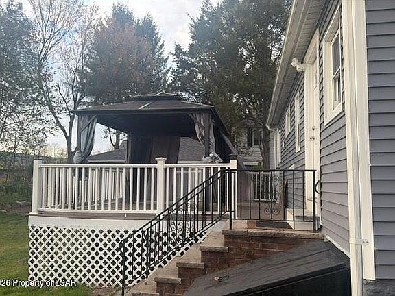 2nd image of 1225 Spring St