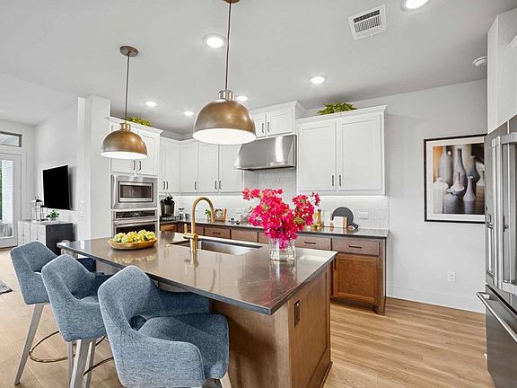 The Landis - Kitchen