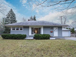 1624 Hatcher Cres, Ann Arbor, MI 48103