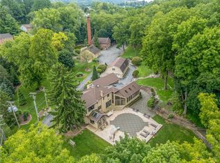 475 S Delaware Dr, Easton, PA 18042