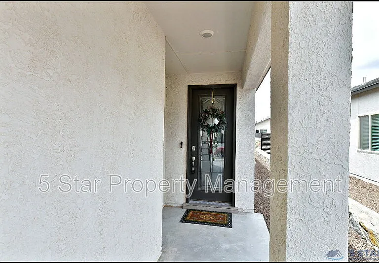 15237 Ambition Ave — Photo 5