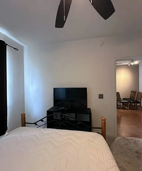 3000 Vanderbilt Pl #300 — Photo 17