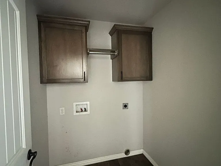 1505 Northridge Dr E — Photo 8