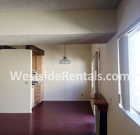 4th image of 10845 Camarillo St APT 208