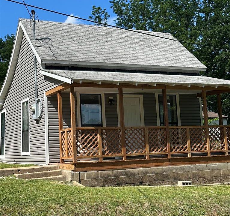 1st image of 509 Plum St