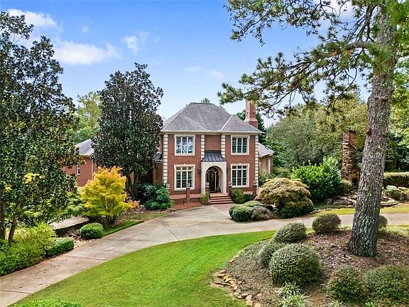 2nd image of 3832 Wesley Chapel Rd