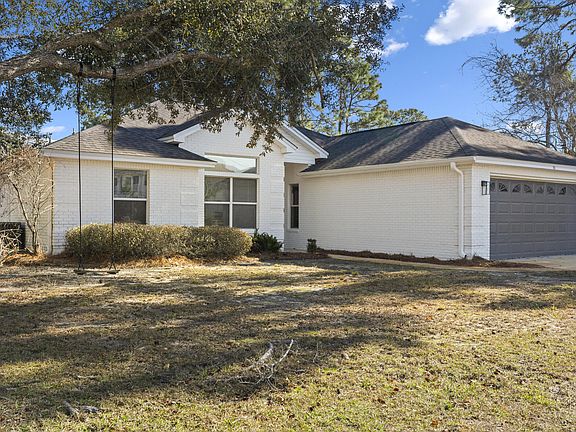 3rd image of 250 E Mack Bayou Dr