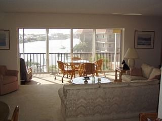 2nd image of 222 Harbour Dr APT 410