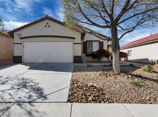 3015 Panorama Ridge Dr, Henderson, NV 89052