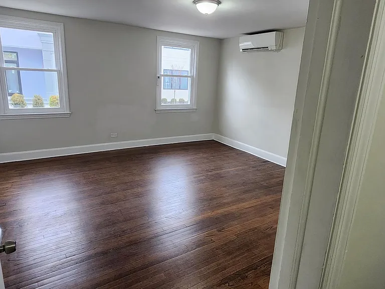 182 Ashford Ave #1 — Photo 7